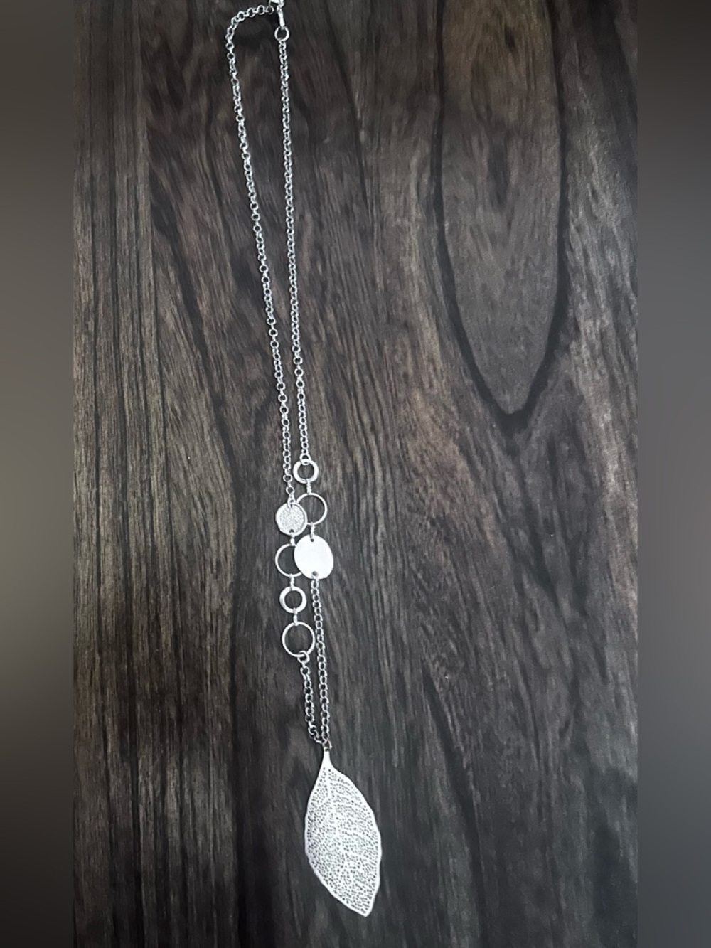 Silver Leaf Pendant Necklace